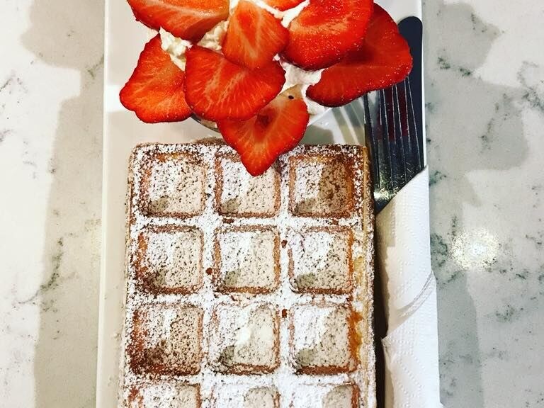 Verse wafels en taart